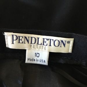 Black Pendleton straight skirt size 10 petitte